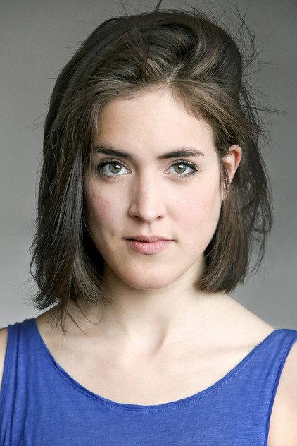 Luana Velis - Actor Profile Photo