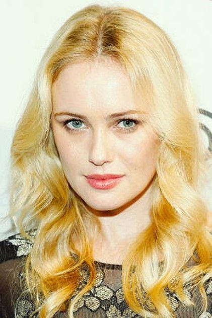 Hannah New - Actor Profile Photo