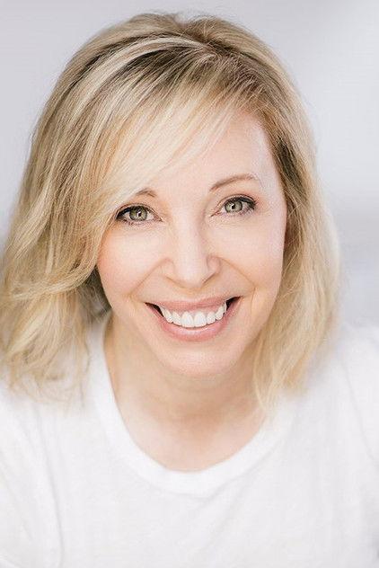 Nancy Robertson - Actor Profile Photo