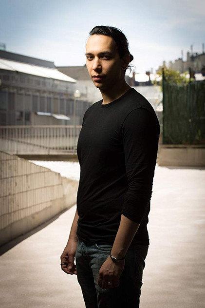 Nic Shake - Actor Profile Photo