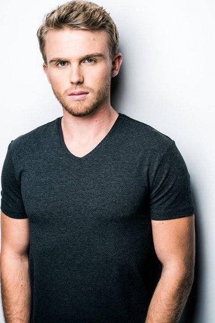 Ian Ward - Actor Profile Photo