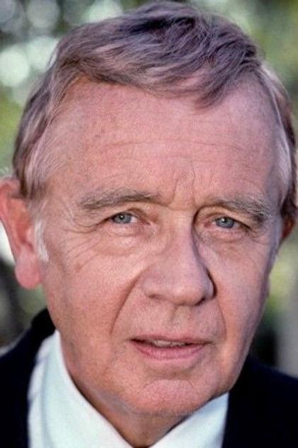 Warren Frost - Actor Profile Photo