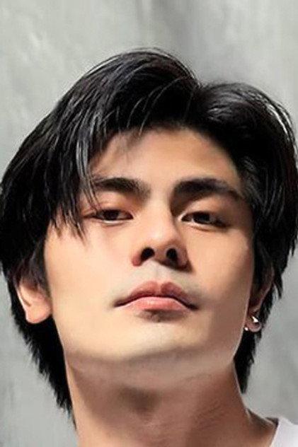 Patcharapon Santiporn - Actor Profile Photo