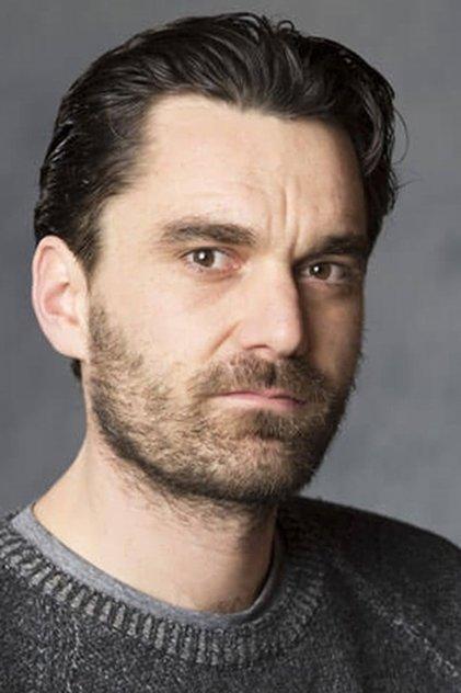 Gray Powell - Actor Profile Photo
