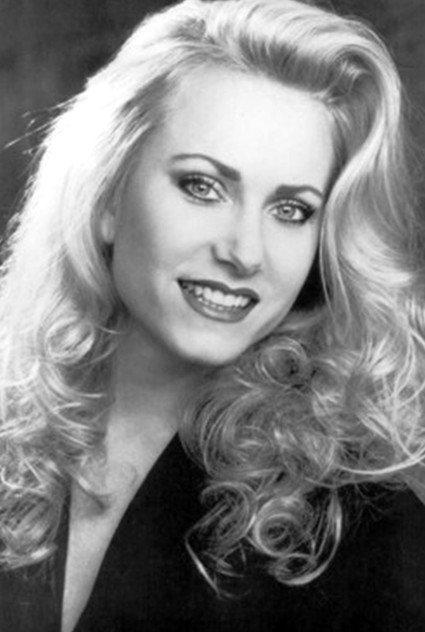 Lisa Hasslehurst - Actor Profile Photo