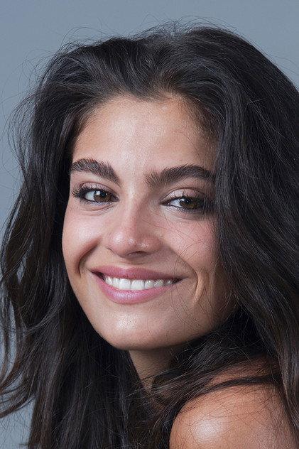 Aurora Giovinazzo - Actor Profile Photo