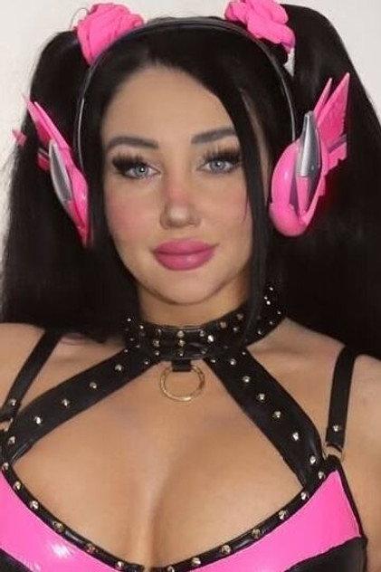 Sofia Sivan - Actor Profile Photo