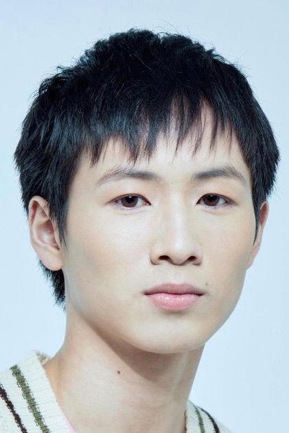 Athipich Chutiwatkajornchai - Actor Profile Photo