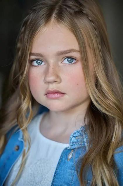 Sloan Lucas Muldown - Actor Profile Photo