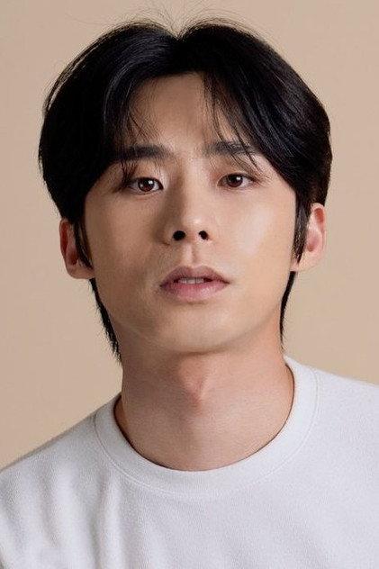 Kang Sung-Wook - Actor Profile Photo