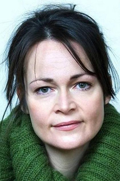 Julie Wieth - Actor Profile Photo