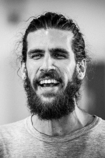 Vinicius Bustani - Actor Profile Photo