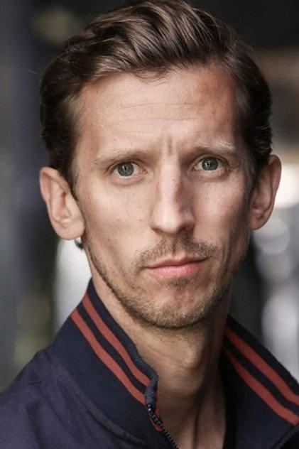 Oliver Jackson - Actor Profile Photo
