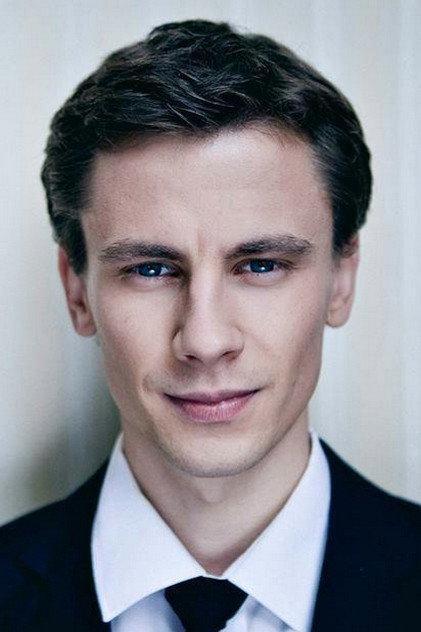 Adam Bobik - Actor Profile Photo