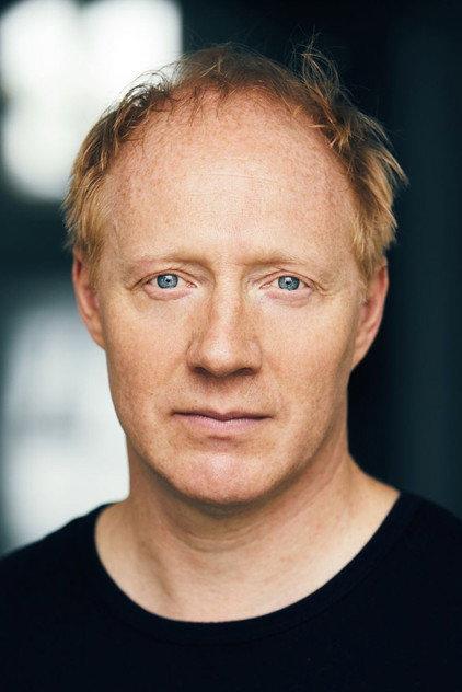Simon Schwarz - Actor Profile Photo