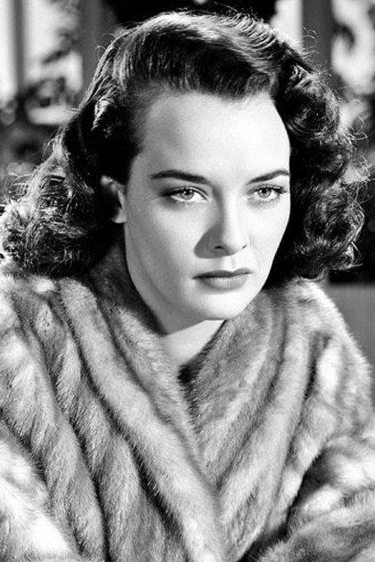 Joan Dixon - Actor Profile Photo