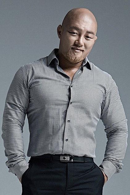 Yuk Jin-su - Actor Profile Photo