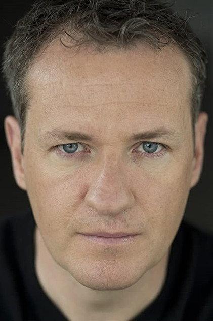 Dan Quinn - Actor Profile Photo