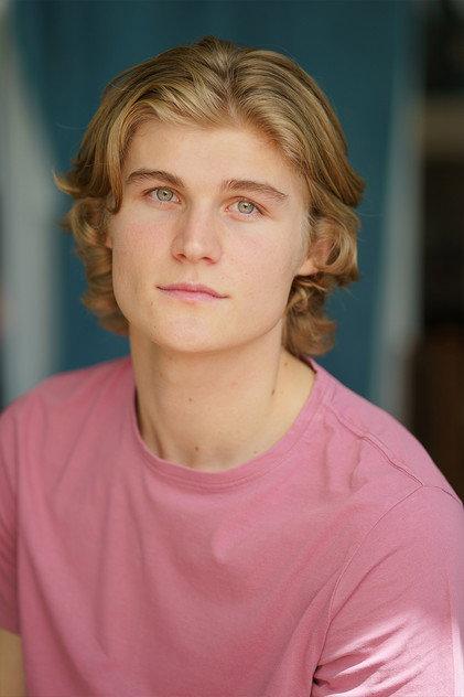 Isaac Davies - Actor Profile Photo