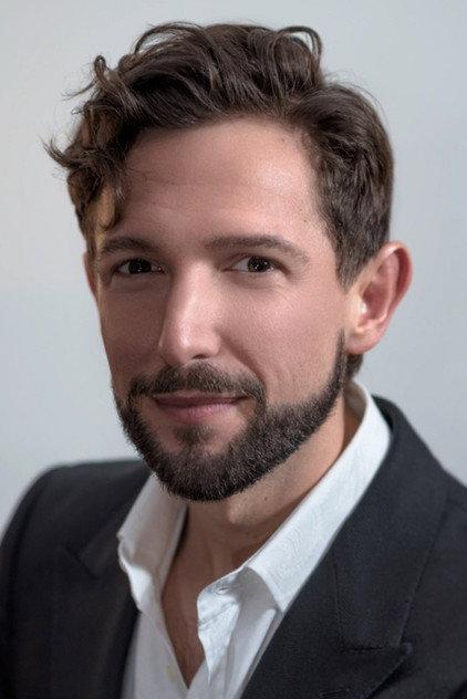 Aaron Blake - Actor Profile Photo