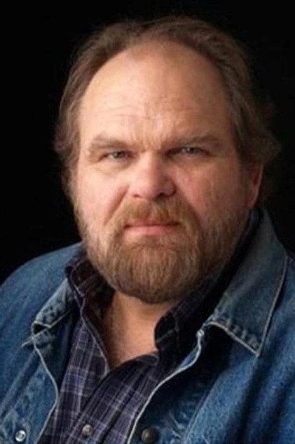 Douglas Roy Dack - Actor Profile Photo