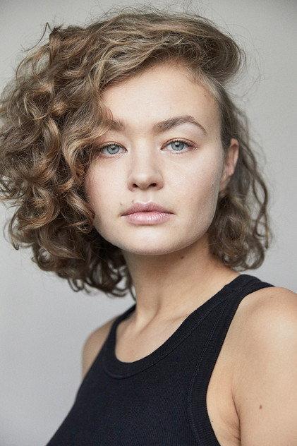 Katja Hutko - Actor Profile Photo