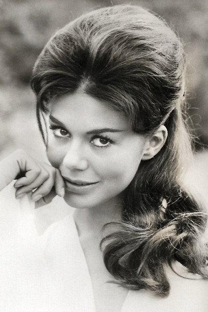 Giorgia Moll - Actor Profile Photo