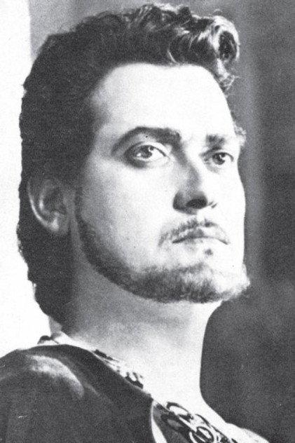 Stefan Getsov - Actor Profile Photo