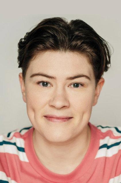 Sara Vickruck - Actor Profile Photo