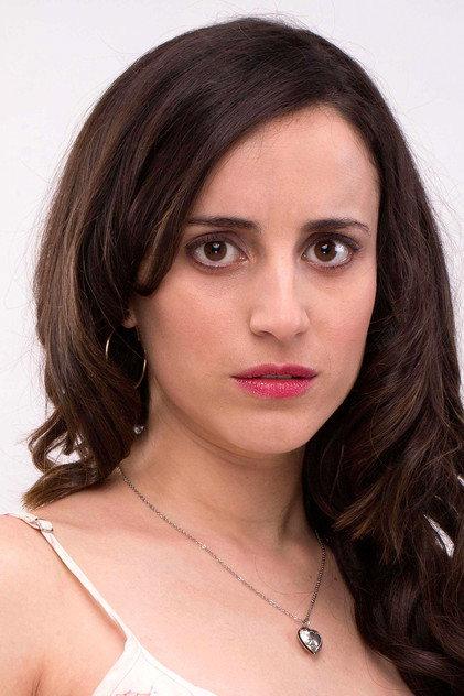 Camila Hirane - Actor Profile Photo
