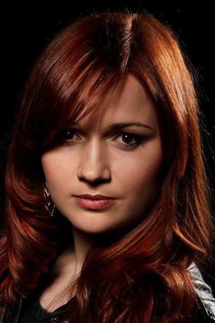 Zuska Velichova - Actor Profile Photo
