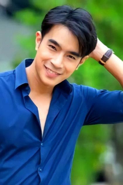 Kanokchat Munyadon - Actor Profile Photo