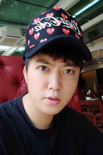 Zhang Yiming - Actor Profile Photo