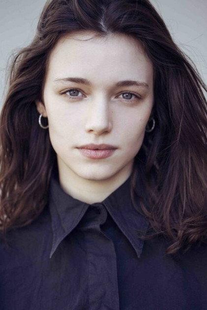 Eva Danino - Actor Profile Photo