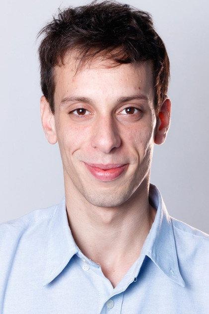 Tomás Raimondi - Actor Profile Photo