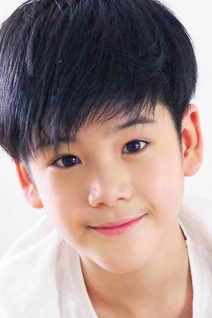 Raiwin Sirisatiensakul - Actor Profile Photo