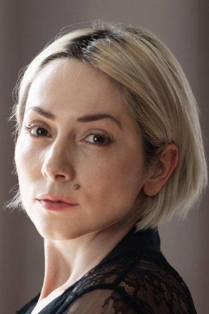 Cristina Flowers - Actor Profile Photo