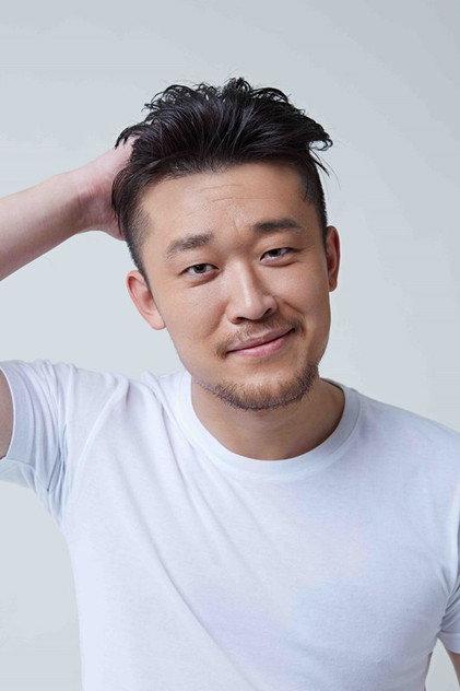 Li Hongchen - Actor Profile Photo