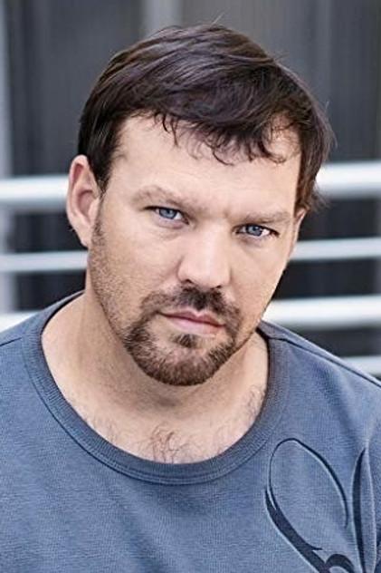 Kenny Bartram - Actor Profile Photo