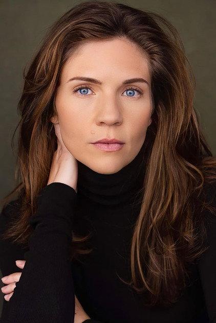 Sarah Foret - Actor Profile Photo