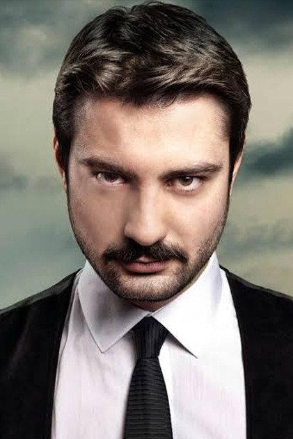 İzzet Başlak - Actor Profile Photo