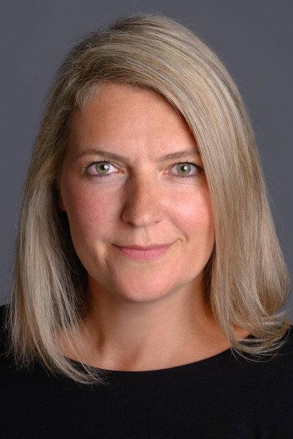 Edita Sllamniku - Actor Profile Photo