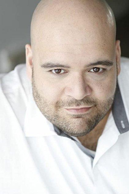 Ralph Navarro - Actor Profile Photo