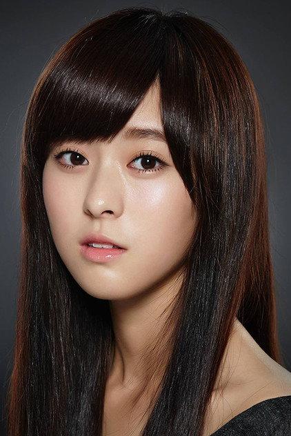 Ally Chiu - Actor Profile Photo