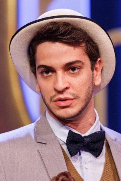 Victor Lamoglia - Actor Profile Photo