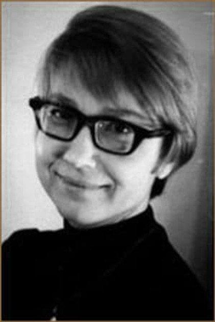 Lina Budnyk - Actor Profile Photo