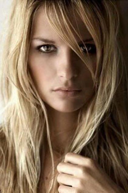 Kelly Aldridge - Actor Profile Photo