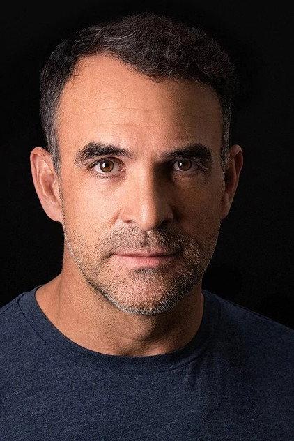 Dino Dos Santos - Actor Profile Photo