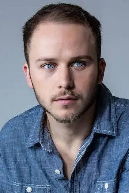 Garion Dowds - Actor Profile Photo