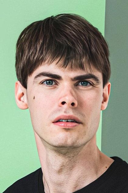 Mikael Bashmakov - Actor Profile Photo